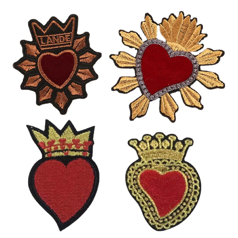 

50pcs/Lot Luxury Embroidery Patch Restro Gold Red Love Heart Crown Letter Shirt Bag Clothing Decoration Accessory Craft Applique
