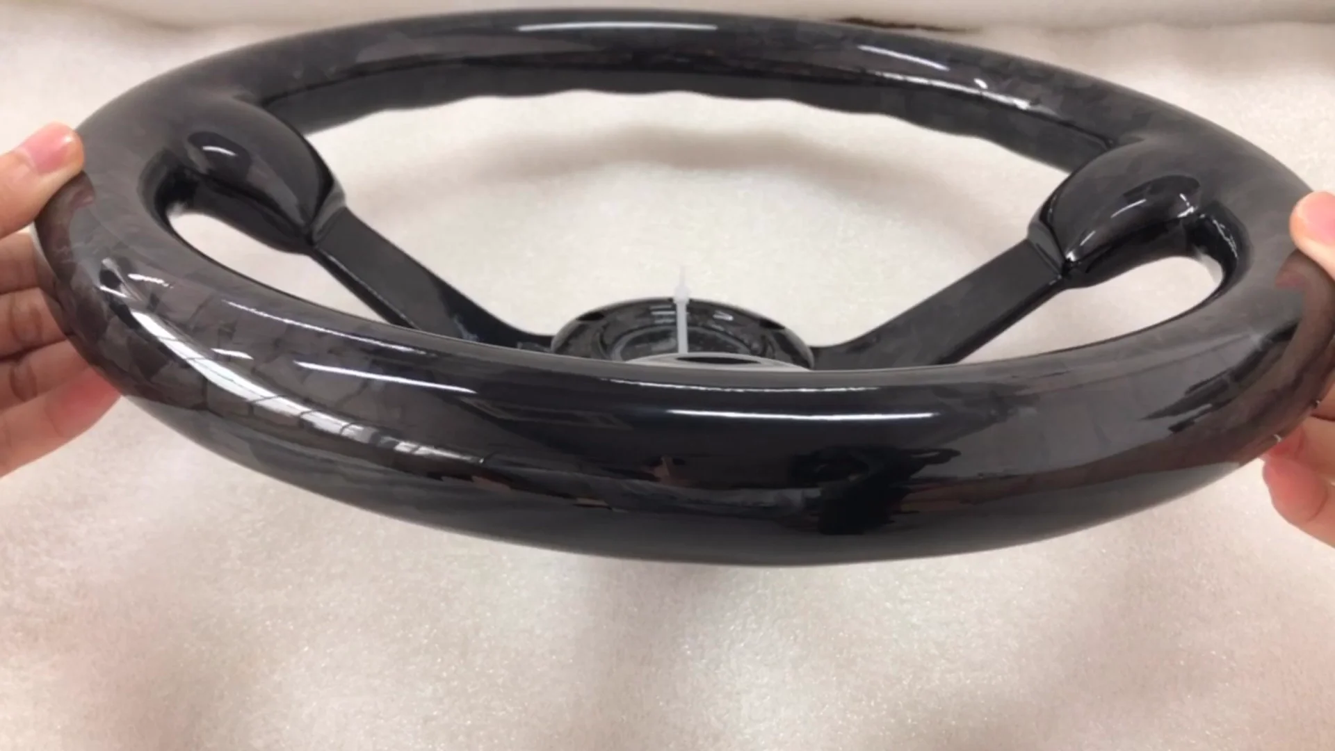 

Flat Carbon Finish Steering wheel Universal Racing Parts