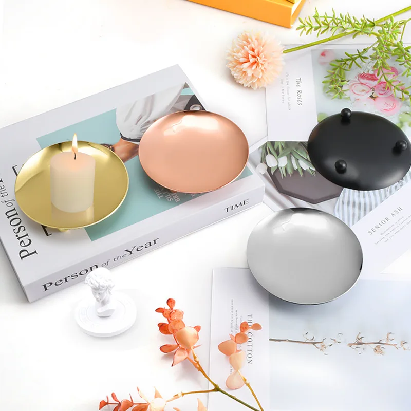 

4PCS Romantic European Style Round Colorful Metal Plate Candle Holder Candlestick Display Set for Home Decoration
