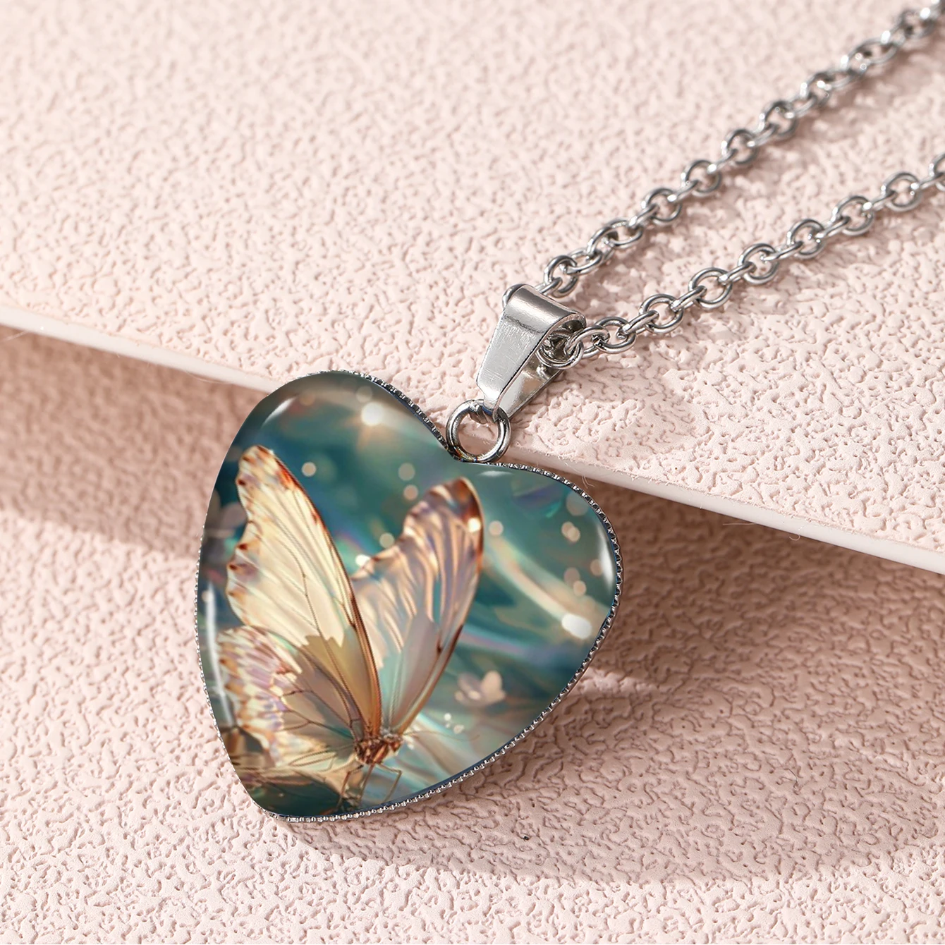 2024 волнистая искусственная бабочка печатное ожерелье стеклянные подвески с