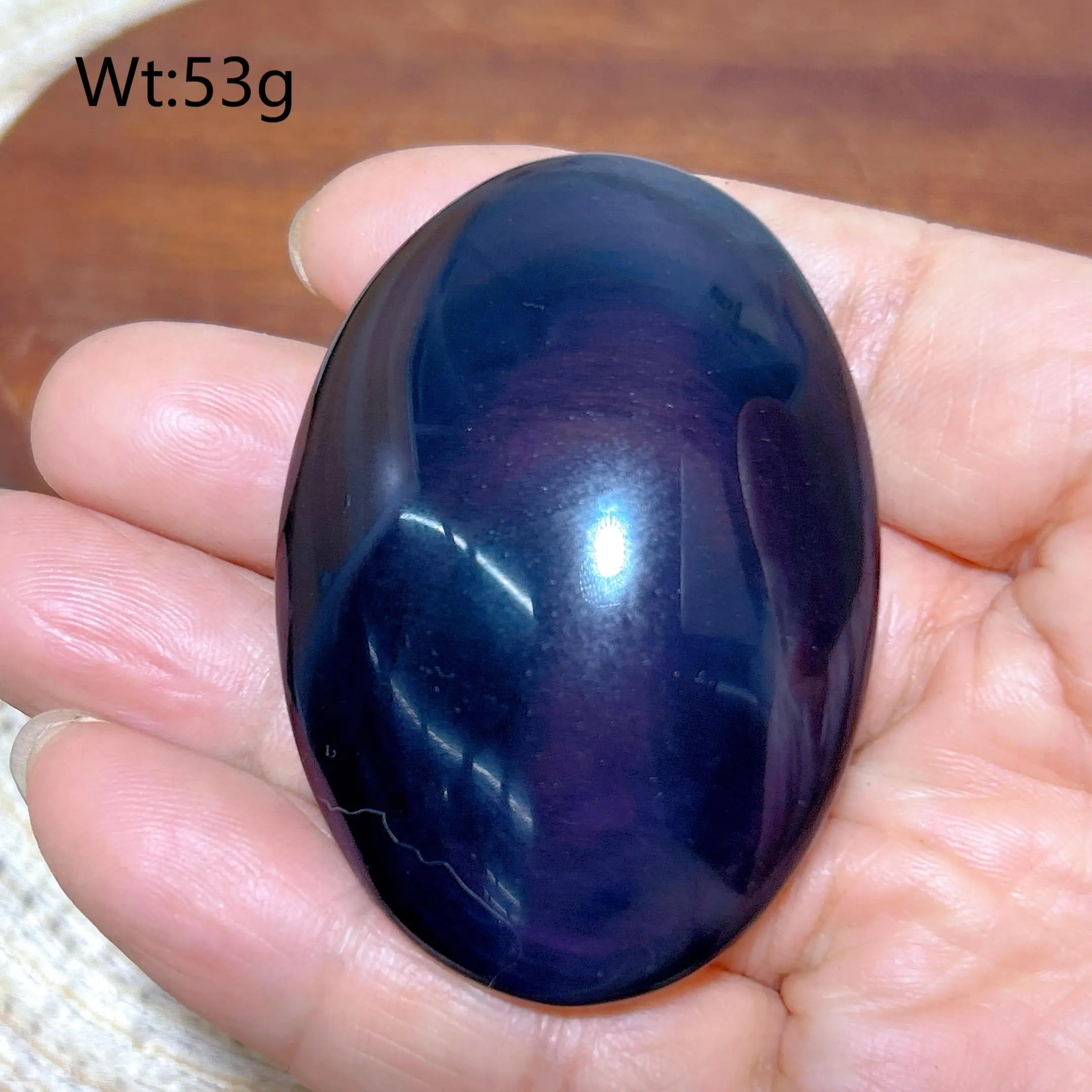 

Радужный обсидиан, камень для дома