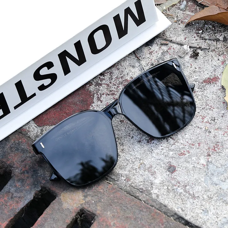 Солнцезащитные очки для мужчин и женщин UV-400 Классические роскошные брендовые