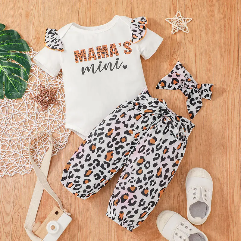 

Summer Newborn Baby Girl Set Letter Print Short Sleeve T-Shirt Top Leopard Print Trousers Outfit Headband 3Pcs Set