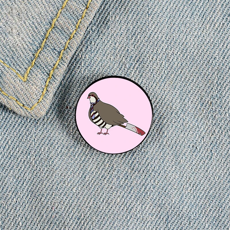 

Hatoful Boyfriend Shuu Printed Pin Custom Funny Brooches Shirt Lapel Bag Cute Badge Cartoon Jewelry Gift for Lover Girl Friends