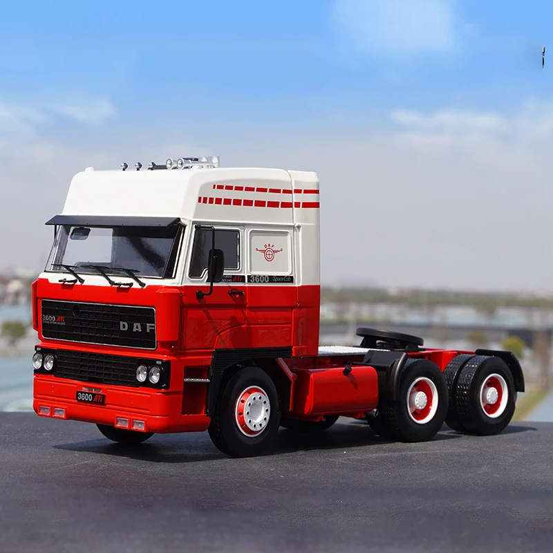 

Diecast 1:18 Scale KK DAF 3300 Alloy Container Container Truck Tractor Model Collection Souvenir Ornaments Display