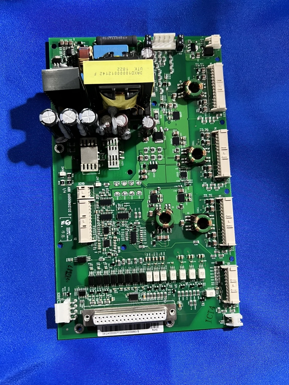 Разборка инвертора ABB ACS880-01-145A-3 серии ZINT-571 плата питания драйвера 3ABD 00037602