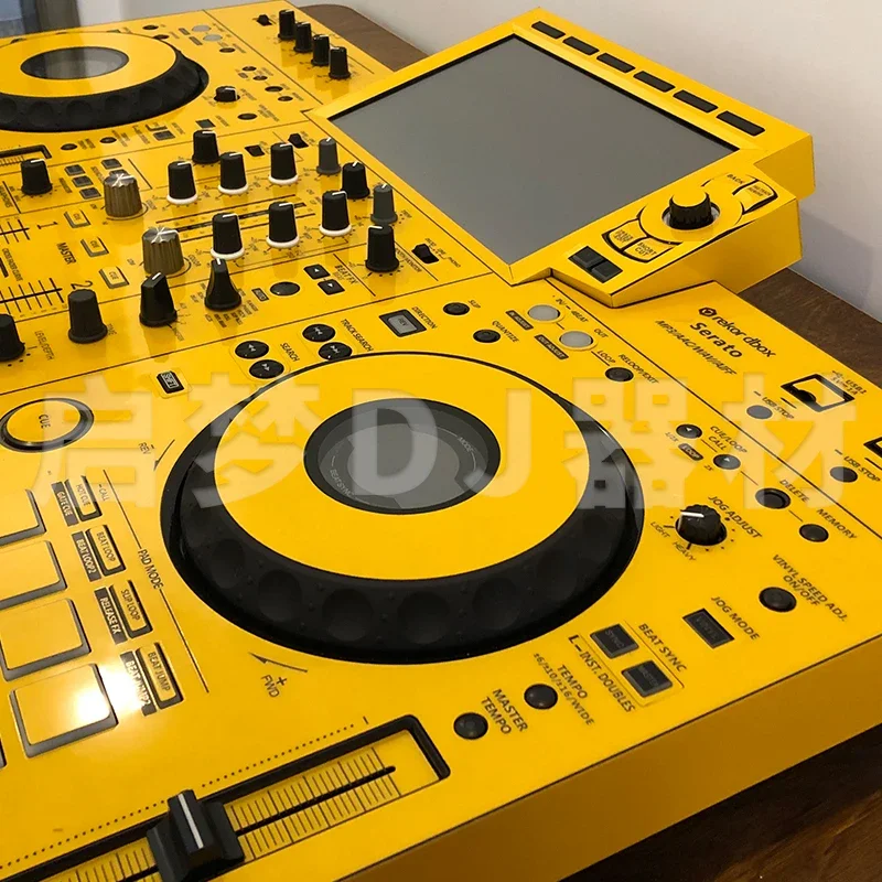 Наклейка для контроллера материал ПВХ может быть изготовлен на заказ