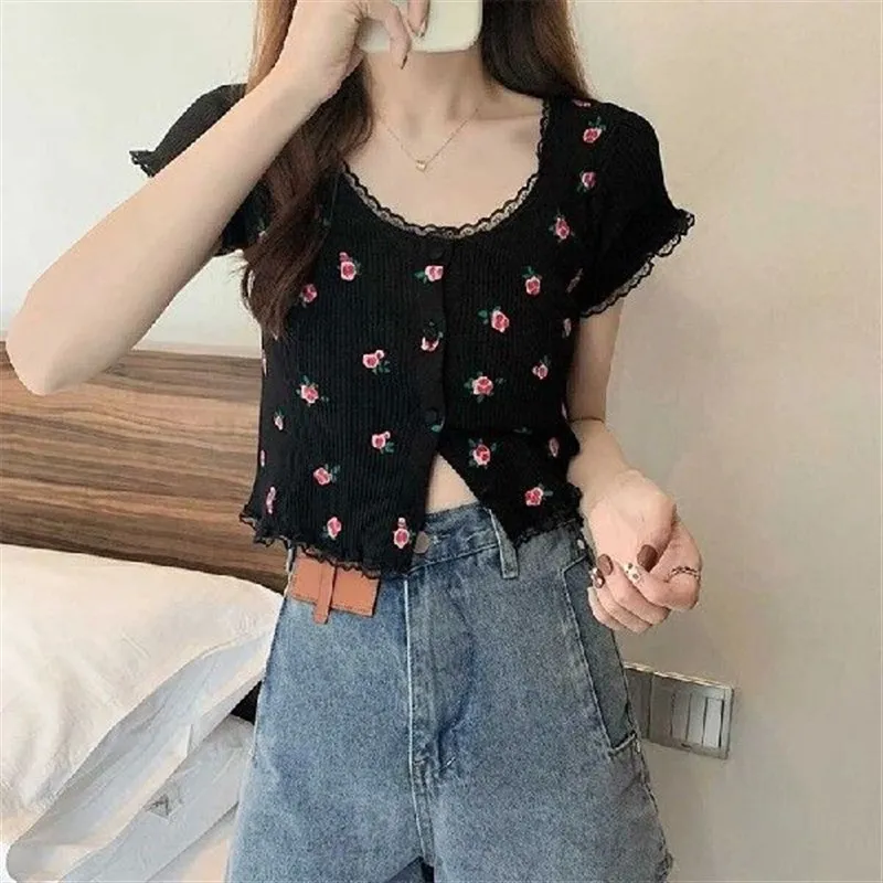 Summer Sweet Retro Floral Short Sleeved Knitted T-shirt