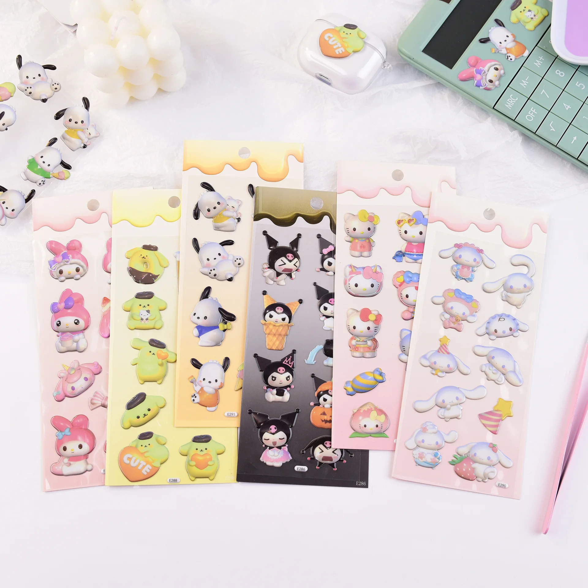 

Kuromi Melody Pompom Purin Pochacco Hello Kitty Cinnamoroll Ledger Kawaii Decorative Sanrio Bubble Sticker Cartoon Sticker