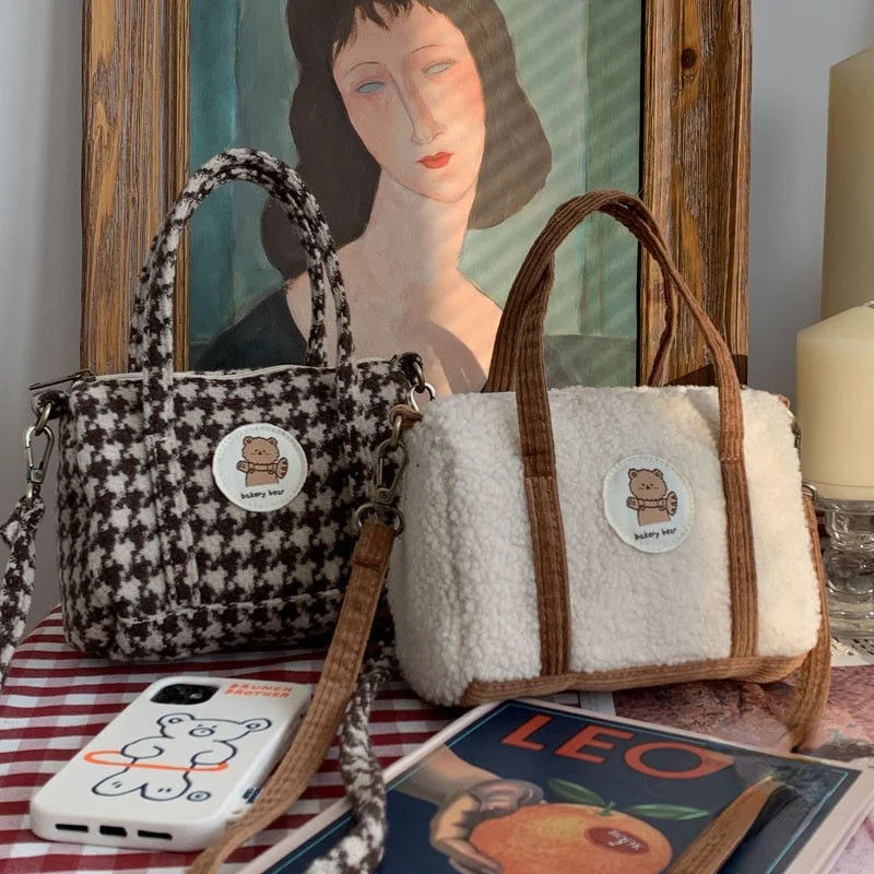 

Vintage Messenger Bag 2023 Trendyol Autumn Cartoon Print Handbags for Women Cute Sweet Corduroy Casual Fashion Shoulder Bag