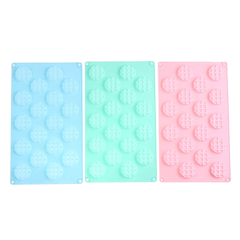 

18 Cavities Waffle Silicone Mold DIY Squared Love Cake Chocolate Mould Tools