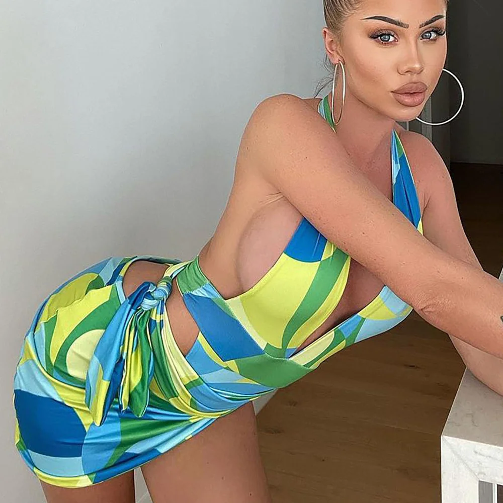 

Plunge Monokini with Cover Up Plus Size Swimming Suit for Women Deep V Neck Swimwear One Piece Swimsuit Bathing Suit Bather 5XL