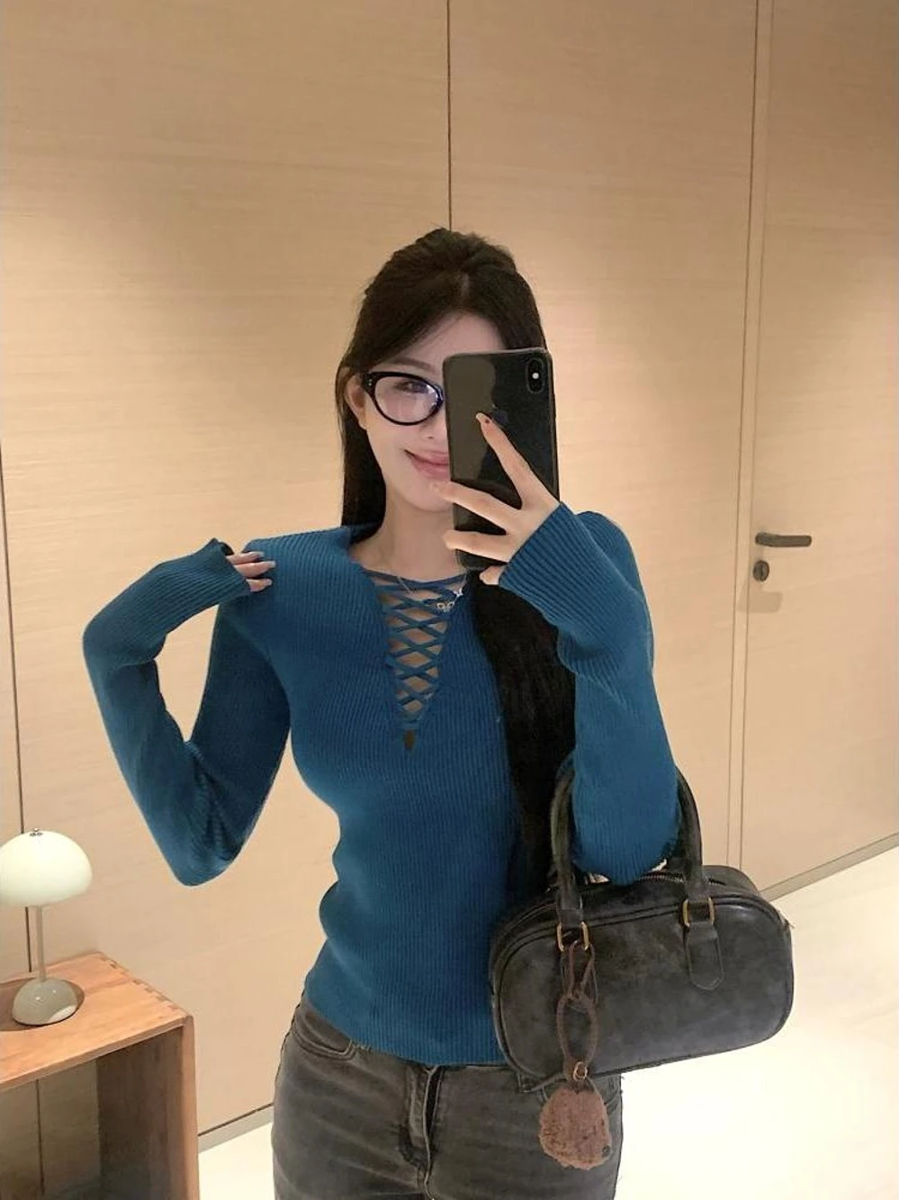 Gyaru сексуальный вязаный топ 2024 новинка зимы облегающий дизайн для похудения