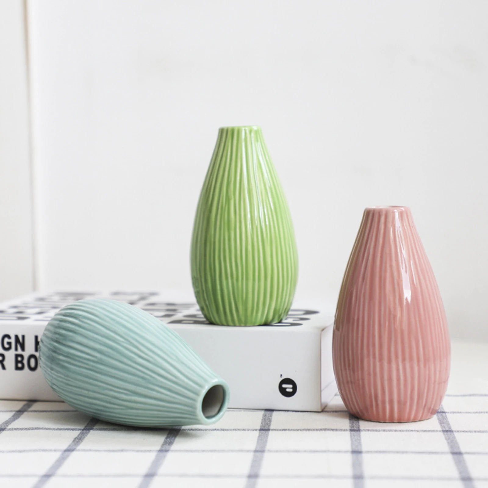 

Handmade Ceramic Vase Household Vases Gift Ceramics Decorative High Temperature Durable Bule Living Room Home Decor Flowerpot