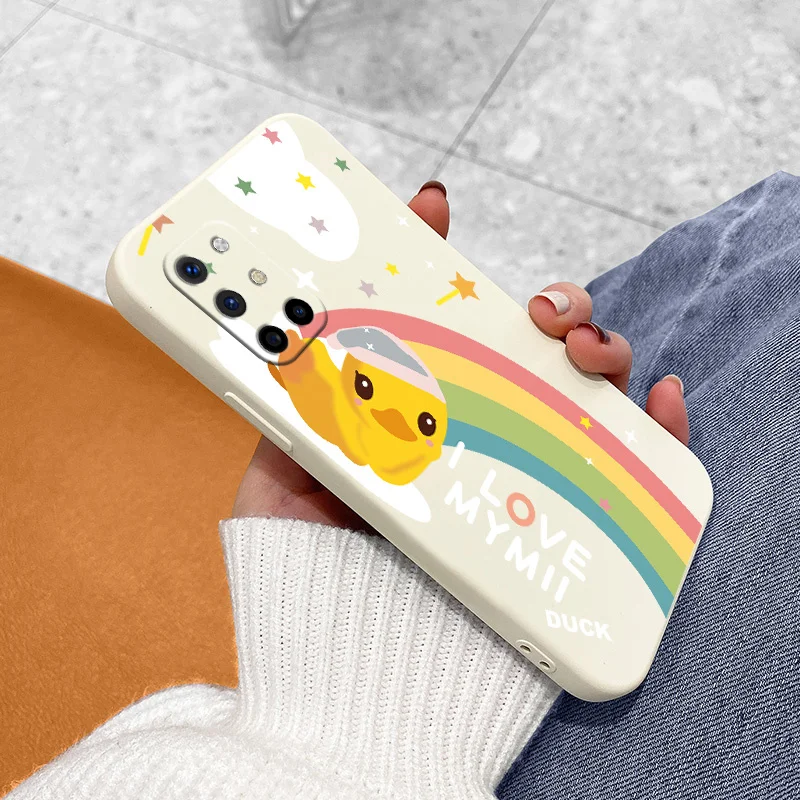 

Cute Chick Shockproof Liquid Silicone Cover Case For Oneplus 8t 9 9pro pro Square Ultra Thin Camera Lens Protection Phone Case