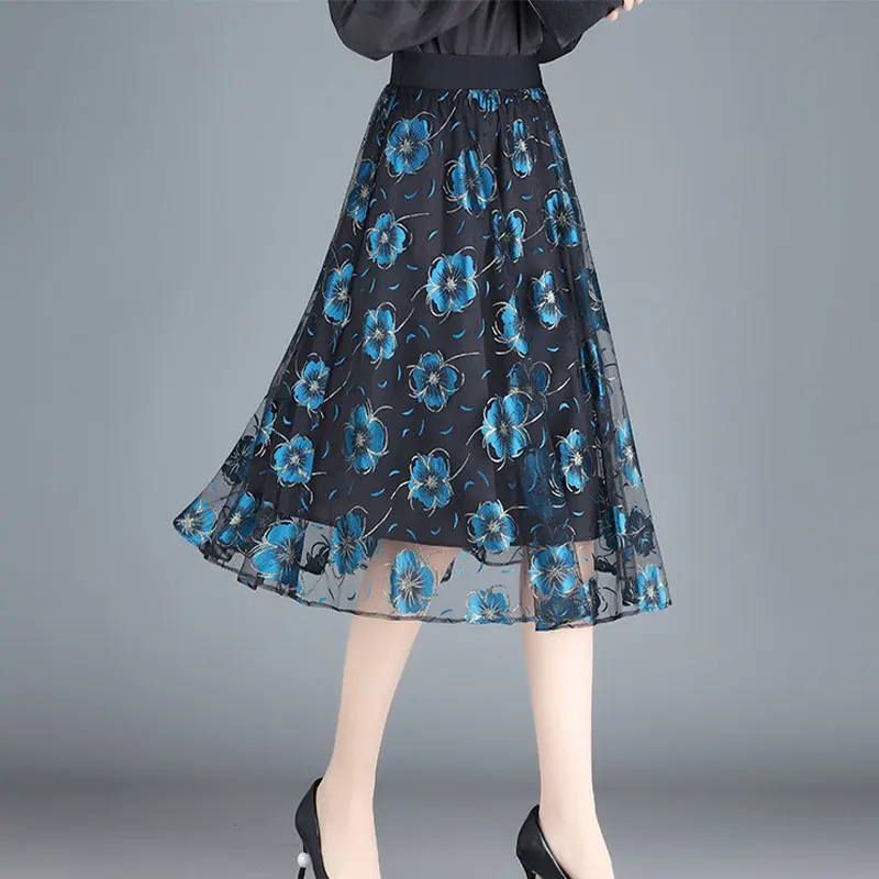 

Blue Floral Mesh Gauze Half Skirt Women'S Spring And Summer New 2023 Nid-Length Elastic Waist Temperament Umbrella Skirt LHB111