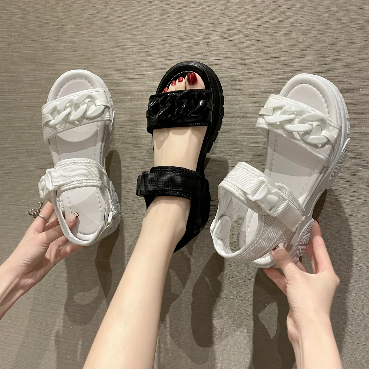 Women Platform Sandals 2022 Summer Designers Chunky Wedges Shoes Metal Chain Beach Sandals Woman High Gladiator Sport Sandalias