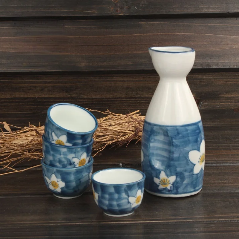 

Набор керамических японских чашек для сакэ, котелок с емкостью для ликера, фляжки для напитков, подарок для мужчин, домашняя кухонная посуда...