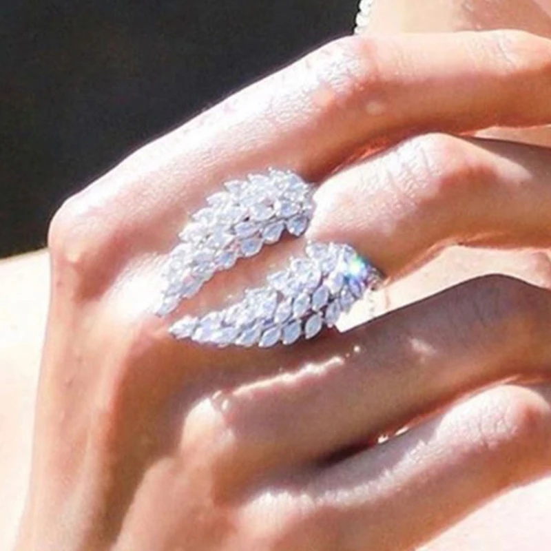 

Luxury Creative AAA Cubic Zirconia Angel Wings Ring for Women Silver Color Party Jewelry Gorgeous Opening Adjustable Ring