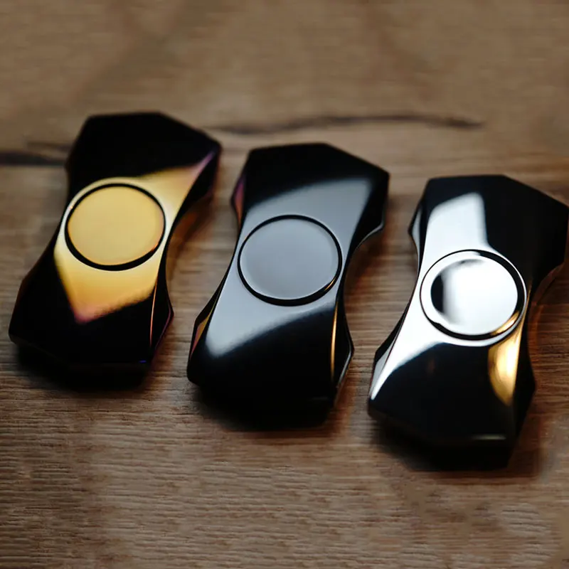 

Звездный треугольный гироскоп для пальцев из сплава циркония, титанового сплава, нержавеющая сталь, декомпрессионная игрушка для повседневного использования