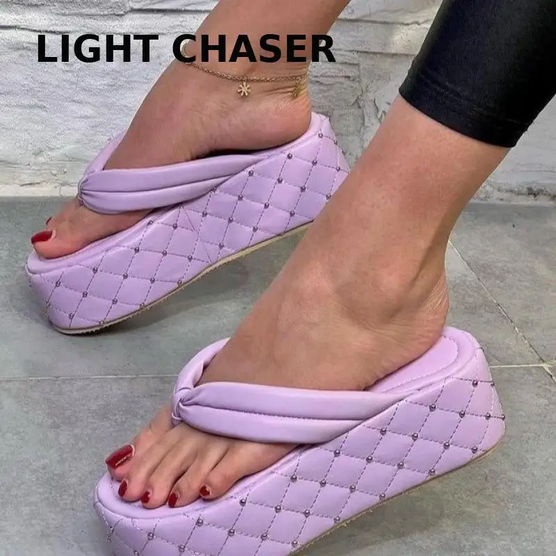 

Summer New Thick-soled Slippers Flip-flops Women's Willow Nails Outside Wear Sandals And Slippers Women's High-heeled Slippers