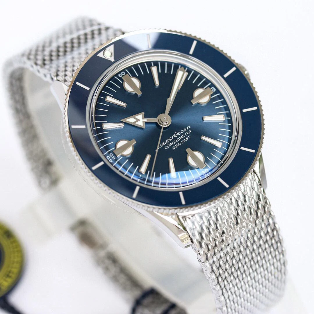 

Men's watches Oein BR-Superocean Vintage diver's watch Polished stainless steel case diameter 42mm