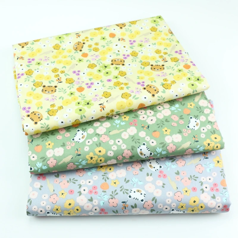 

160x50cm Tiger Small Floral Print Sewing Fabric, Making Infant Close-Fitting Pure Cotton Quilt Quilt Cover Bed Fence Cloth