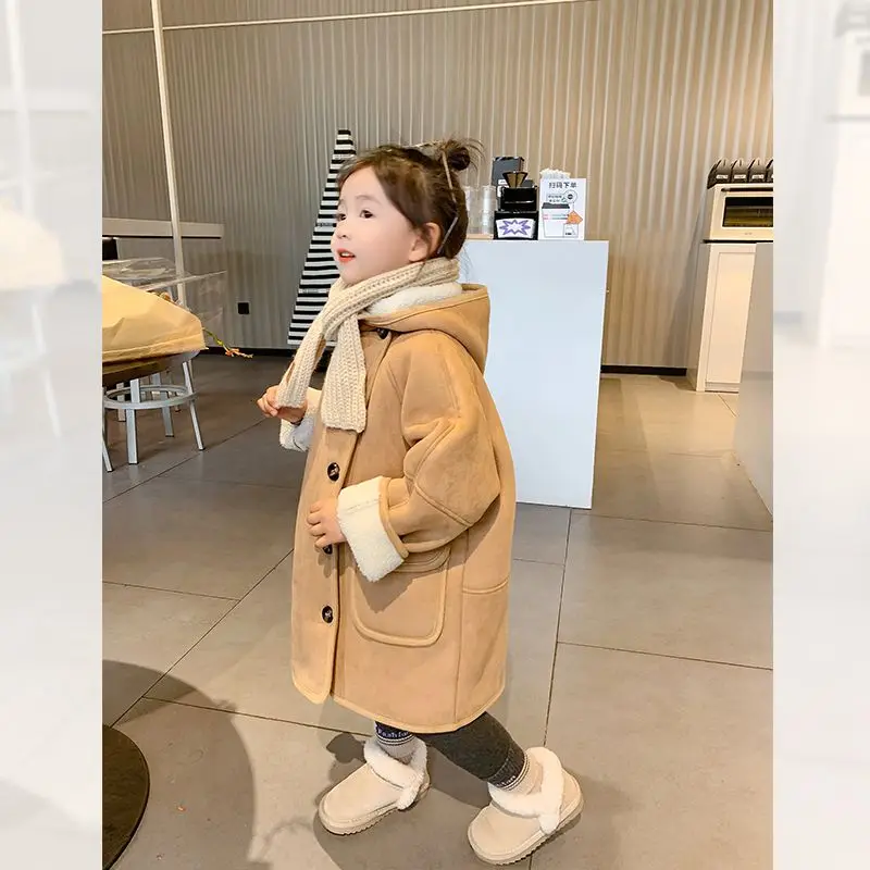 

Parkas Winter Children's Warm Cotton Jackets Faux Wool Fur Lined Coats Baby Hooded Jacket Kids Clothes Girls Outerwear E549