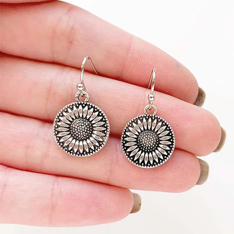 

3 Pcs/set Sun Flower Necklace Earrings For Women Luxury Jewelry Set Accessories Christmas Valentine's Party Gifts Wholesale