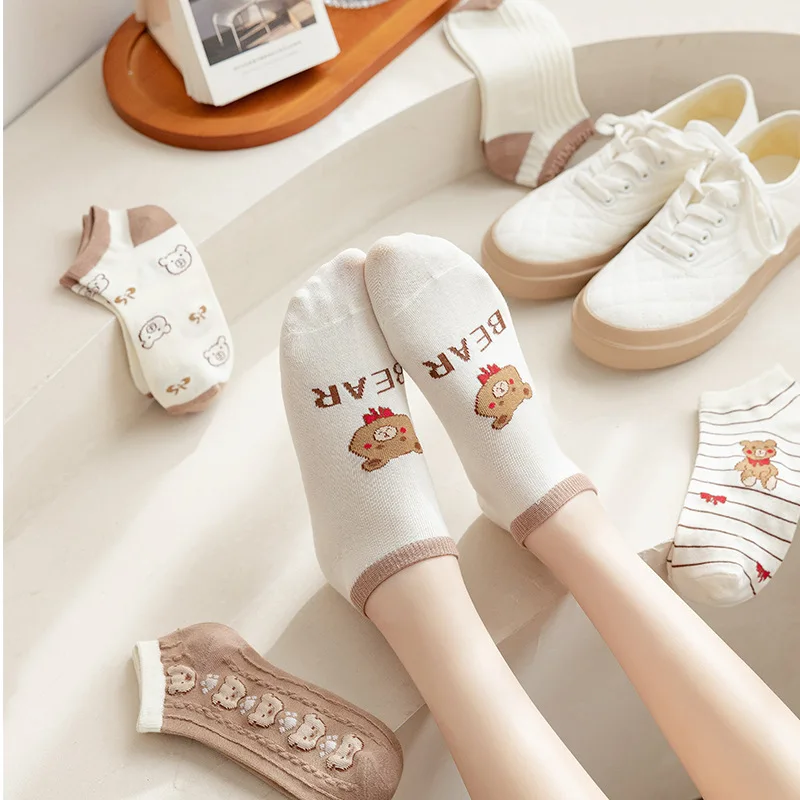 

Забавные носки с животным принтом медведя милые Мультяшные носки в японском стиле женские хлопковые дизайнерские кавайные женские носки