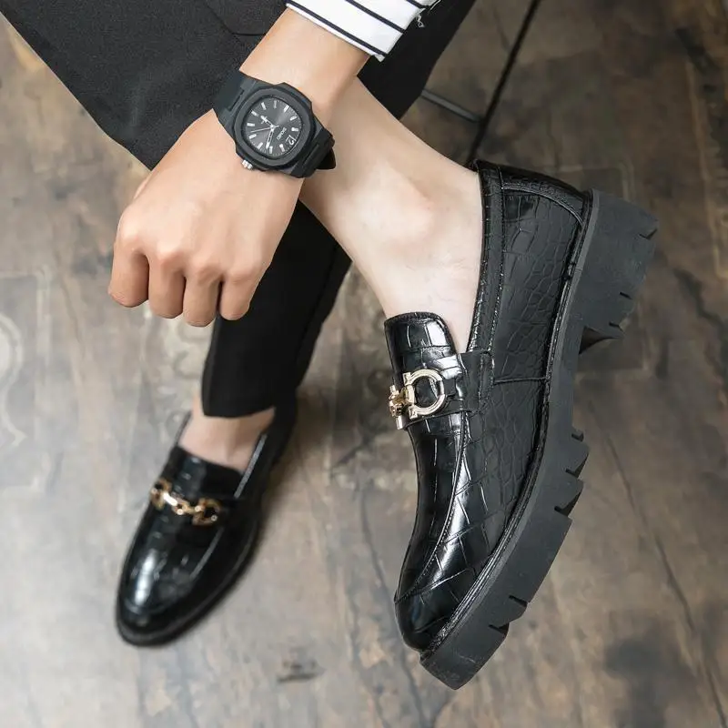 

British Business Dress Height Increasing Insole Groom Wedding Shoes Black Leather Shoes Men's Korean plus Size Casual Men's Shoe