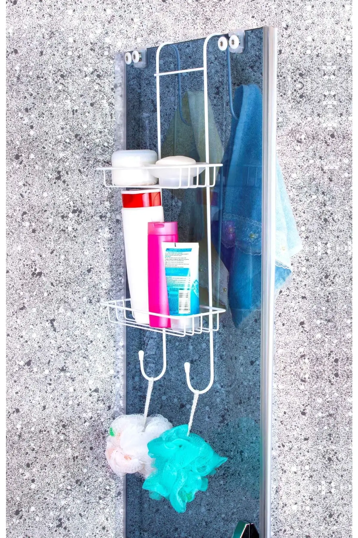 

White Shower Shampoo