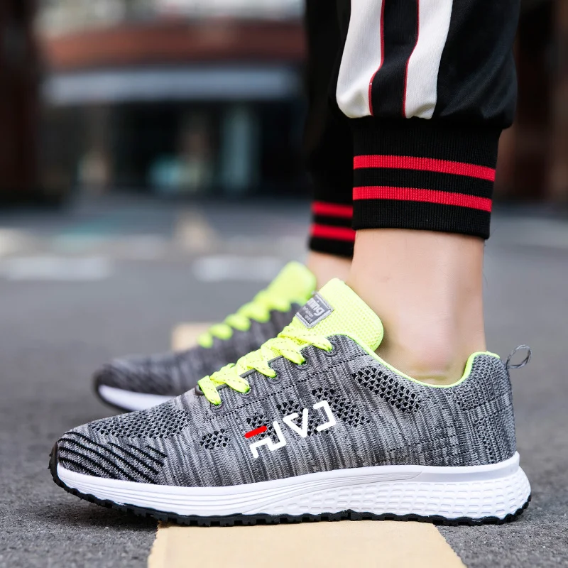 New Women's Ultra Light Weight Walking Shoes Gradient Colors Casual Sneakers Mesh Breathable Sports Shoes Lace Up Anti-Slip Shoe