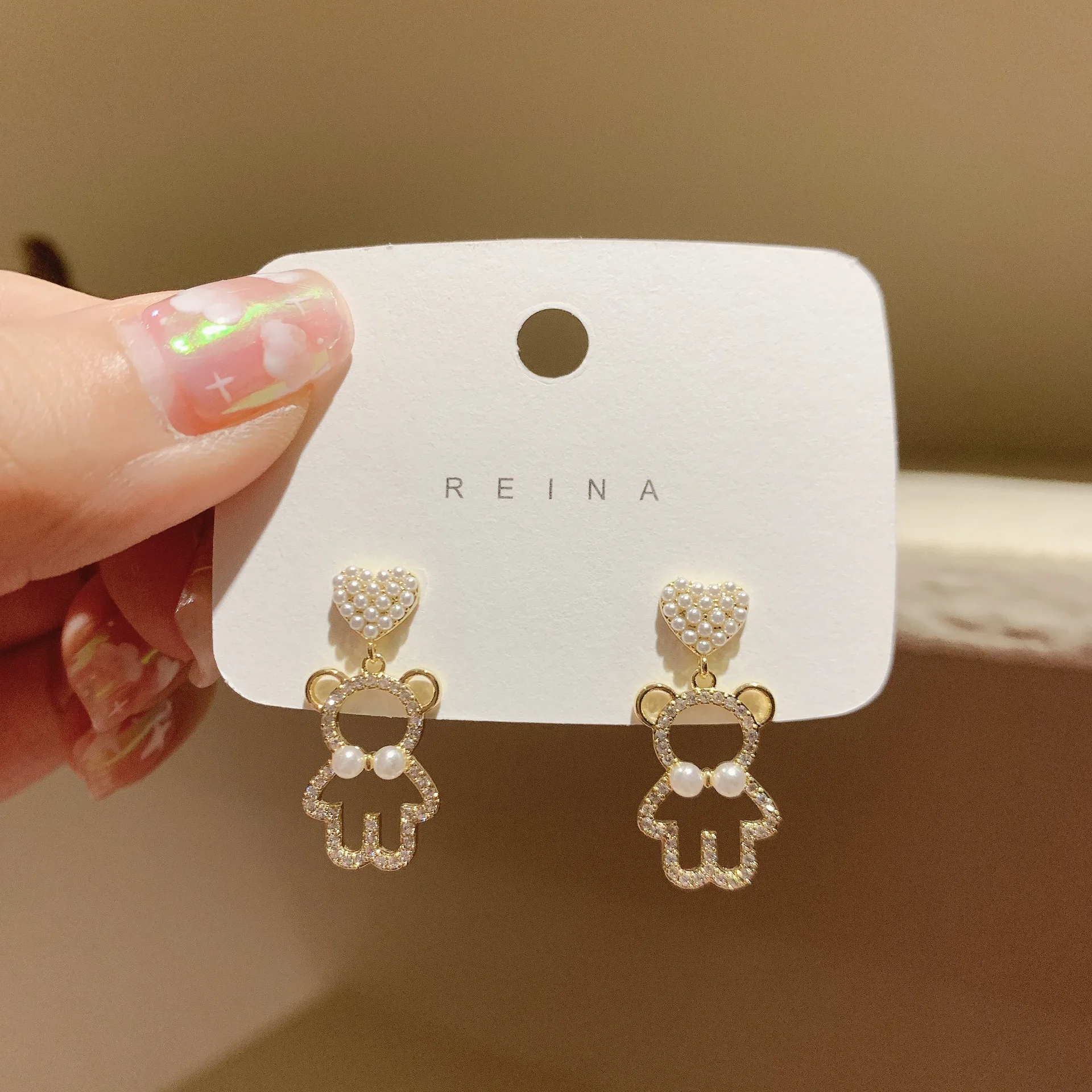 

925 Silver Korean Earrings Compact Female Simple Earrings Full Of Diamonds Love Cute Little Bear Earrings Female
