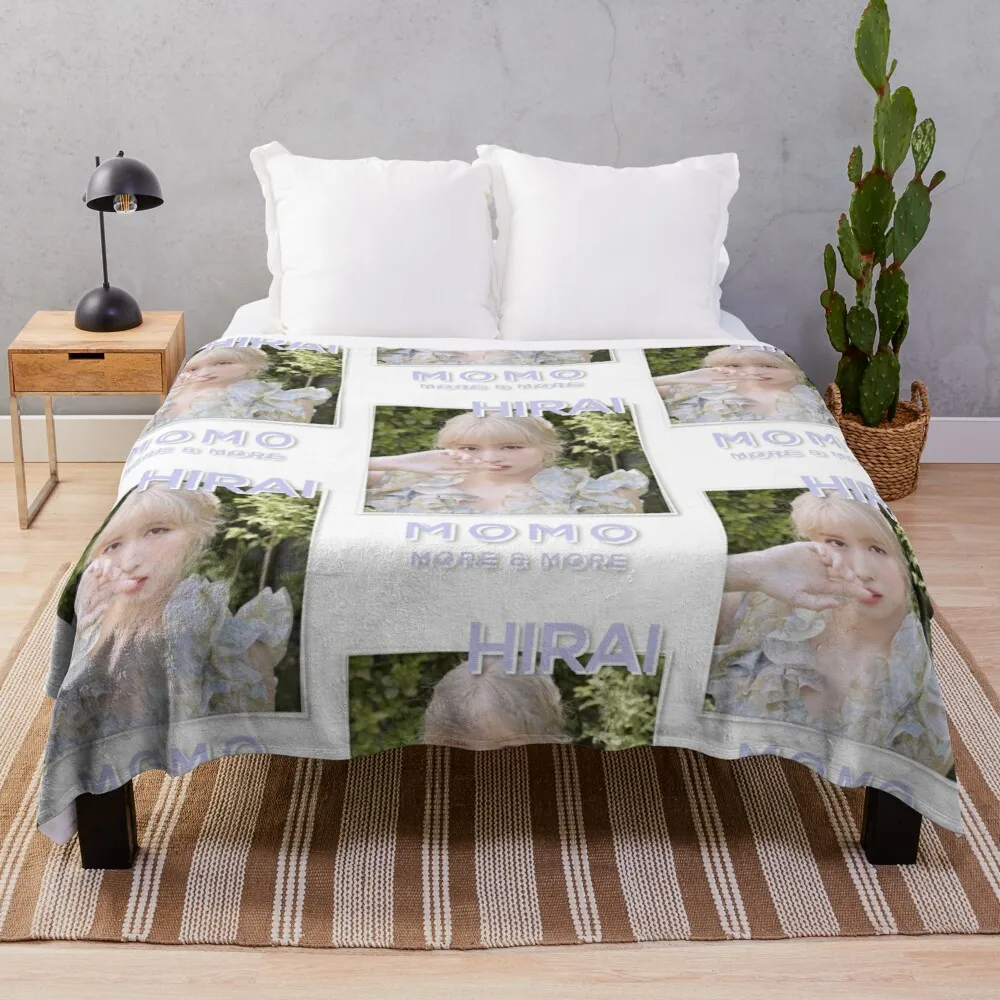 

Twice - Momo Throw Blanket Tufting Blanket Fluffy