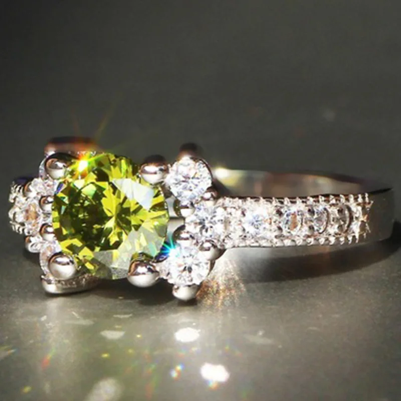 New Hot Sale European and American Princess Ring Pink Zircon Engagement Hand Jewelry Rings for Women