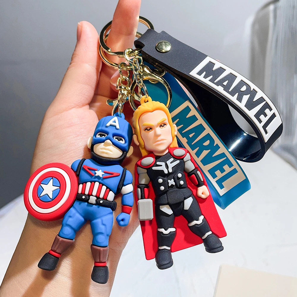 

Disney Marvel Keychains for Car Iron Man Spider Man Hulk Thor Captain America Toy Llaveros Bag Car Key Accessories