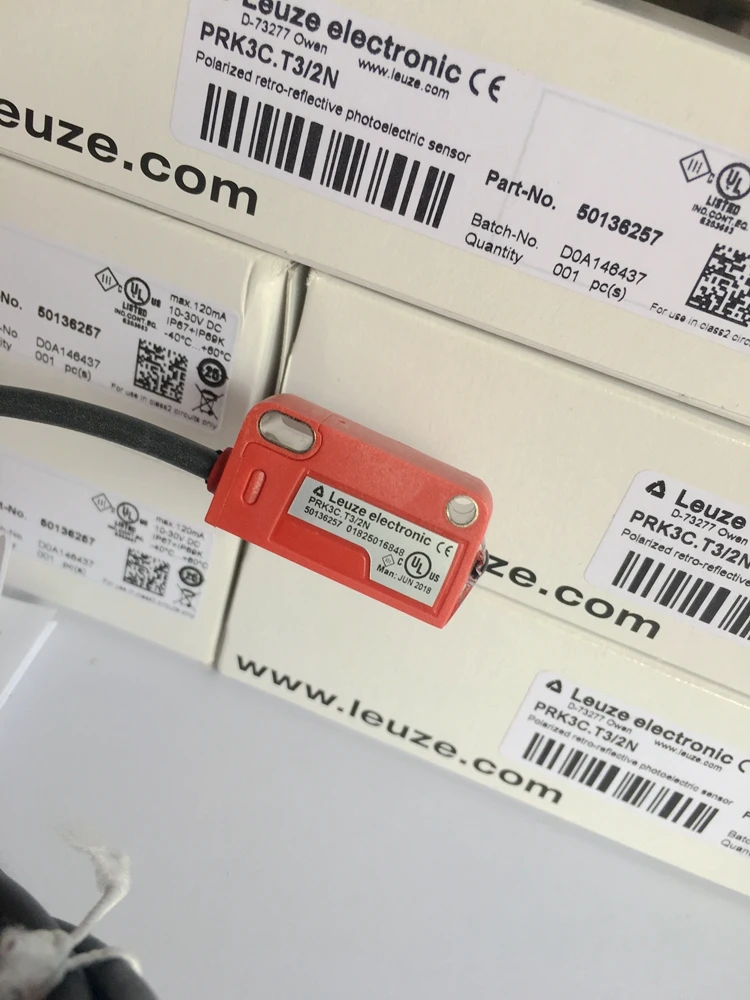 Применимо к фотоэлектрическому переключателю Leuze PRK3C.T3/2N