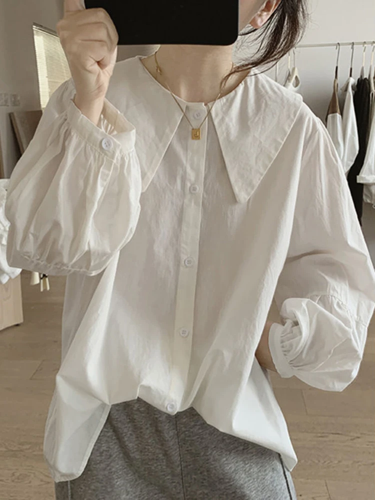

Summer Lolita White Shirt Women Sweet Style Peter Pan Collar Loose Lantern Sleeve Cute Shirt Top Soft Girl Vintage Button Shirt