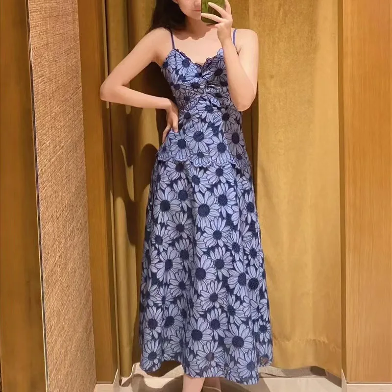 

Women's Daisy Embroidery V-Neck Sleeveless Slim 2023 Summer Midi Sling Dress