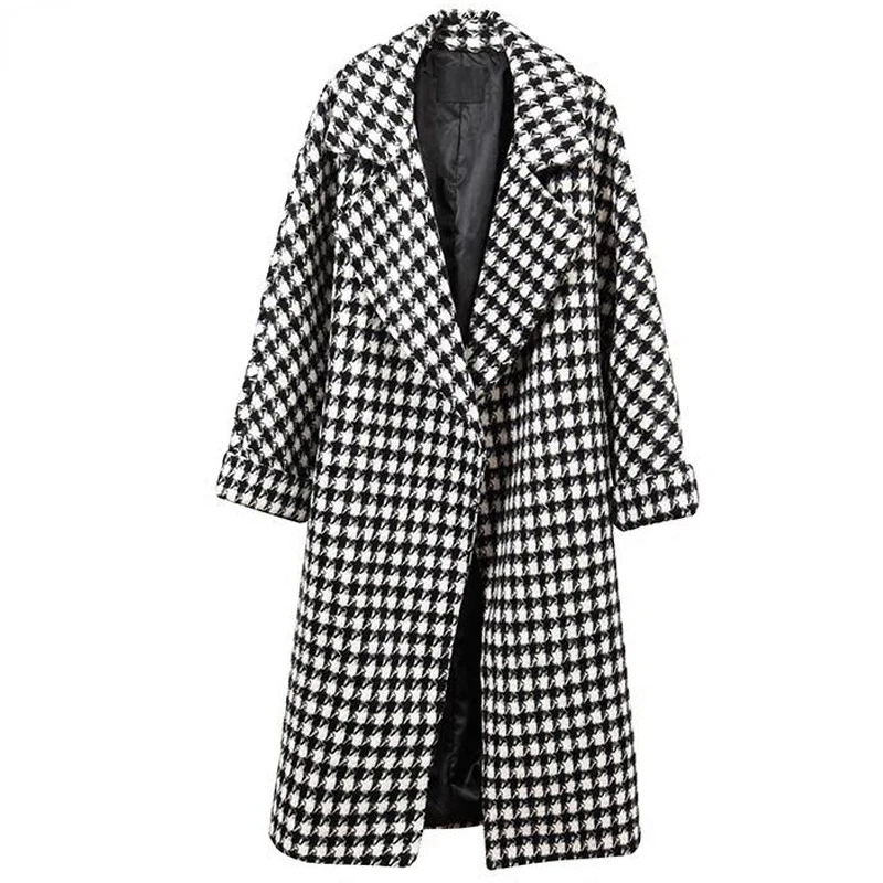 

Plaid Wool Winter Coat Women Thick Warm Black White Plaid Casual Long Coat Turn-down Collar Loose Soft 2022 New Coat Fashion