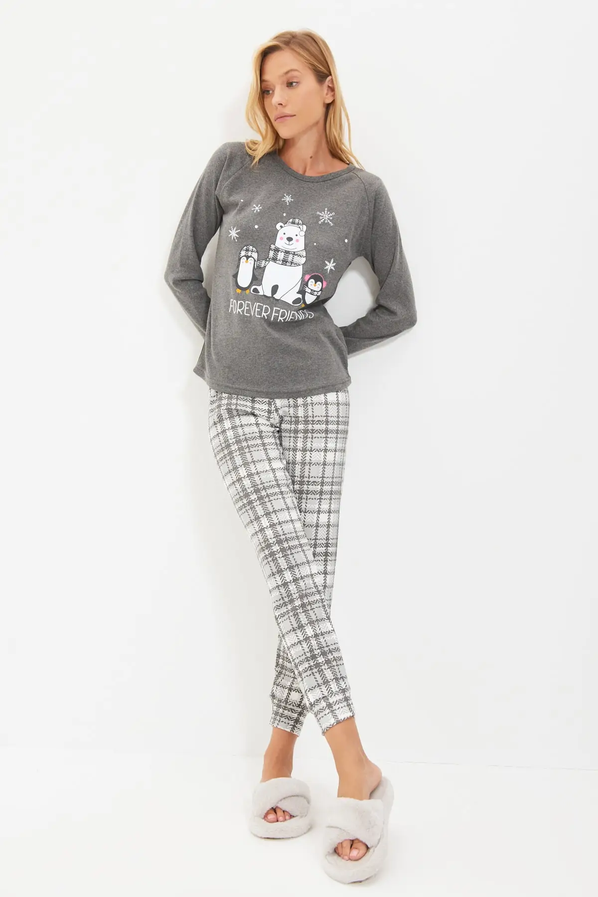 

Trendyol Knitting Printed Pajamas set THMAW22PT0395