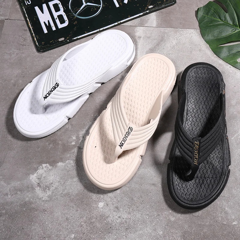 Mens New Fashion Sandals Non-slip Outdoor Slippers Mens Soft Lightweight Flip Flops