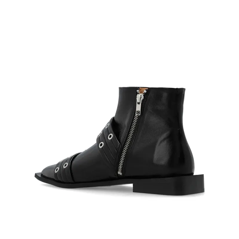 Женские ботинки с заостренными заклепками и пряжками для ремня короткие на