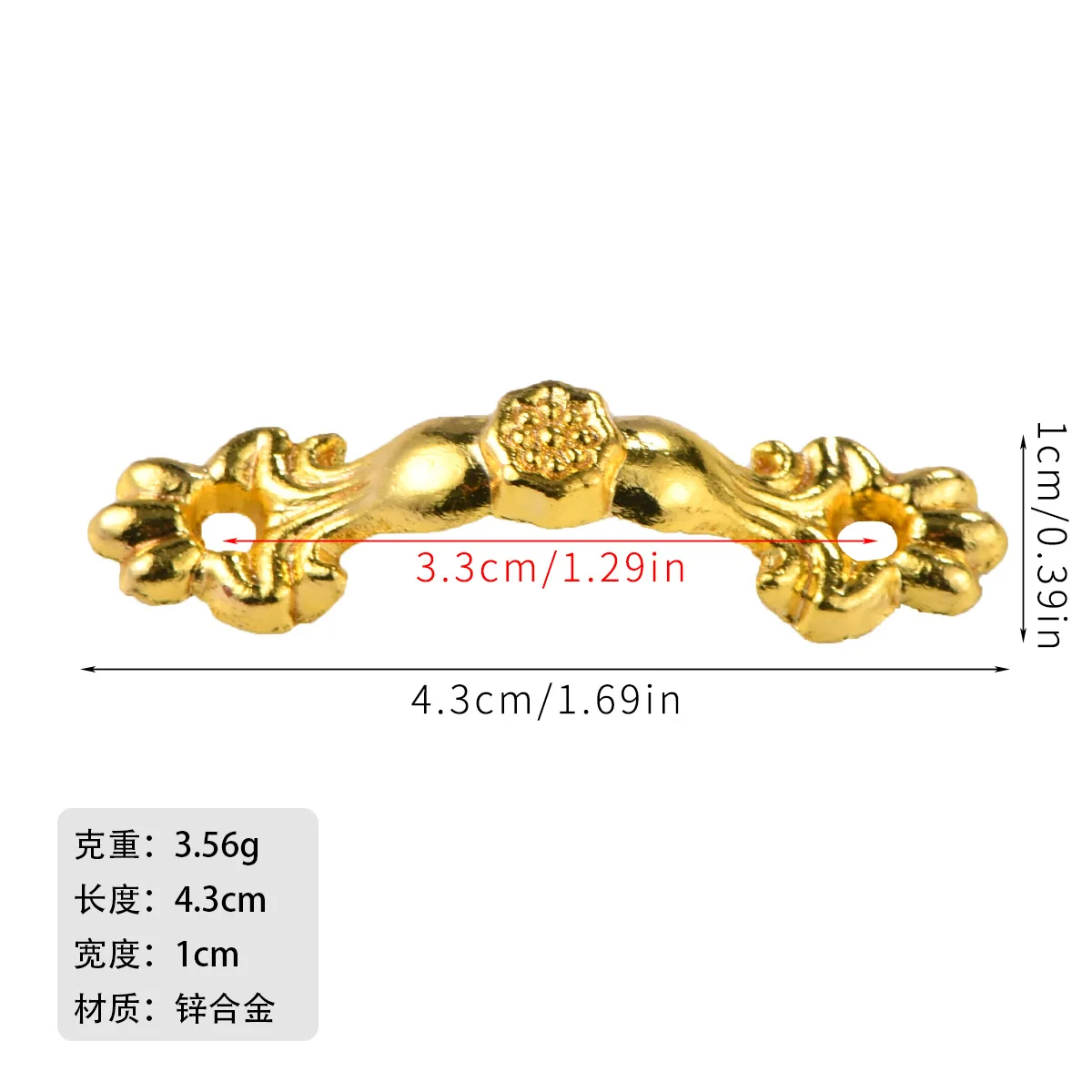 

Мини-шкаф с ручками, украшенный бронзовой шкатулкой