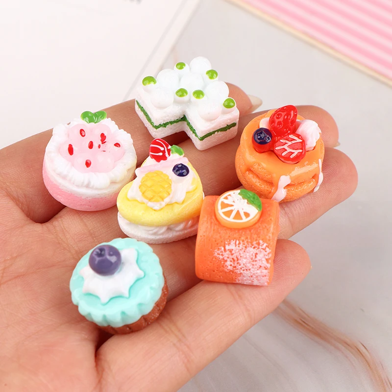 

5Pcs Mini Simulation Cake Dessert Model Doll House Food Toys Dollhouse Kitchen Kids Pretend Play Toy Decor Accessor【Random】