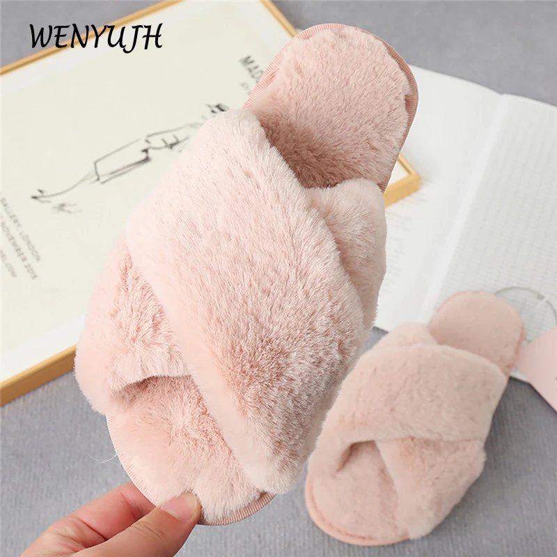 

Зимние женские модные пушистые меховые тапочки, женские шлепанцы на плоской подошве