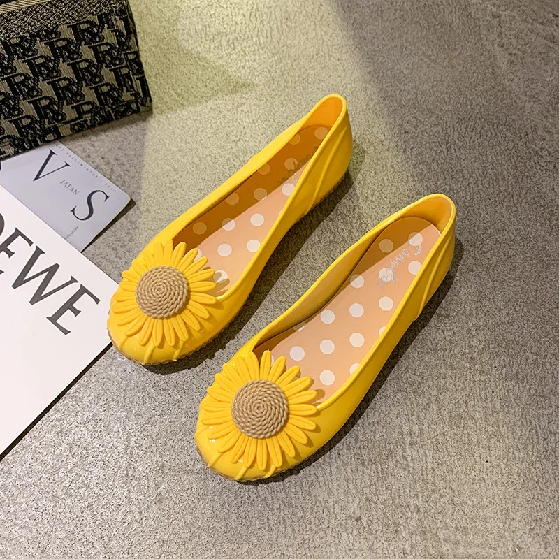 Women Flats Fashion Lightness New Design Flat Shoes Casual Colorful PVC Waterproof Shoes Flower Soft Vacation Women galoshes