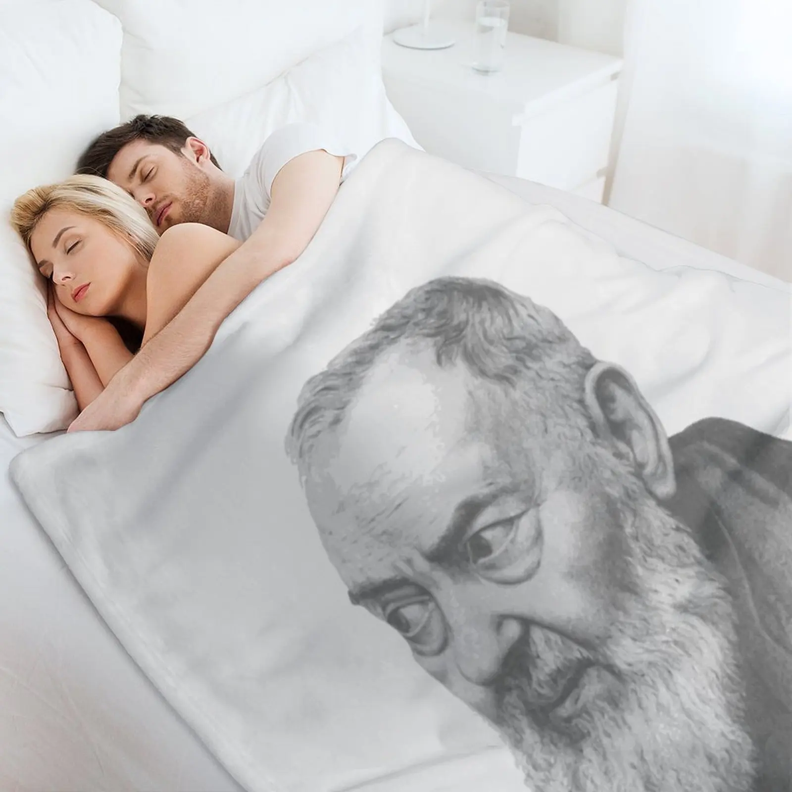 Одеяло с портретом Saint Padre Pio для дивана одеяла ретро