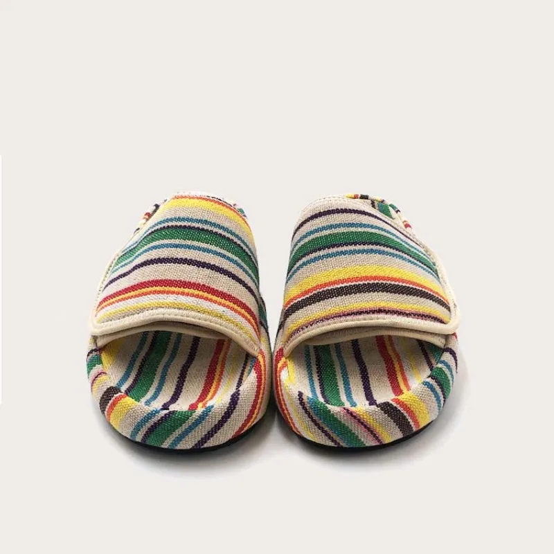 Minority thick-soled lightweight slippers women 2023 summer new niche rainbow stitching color striped cloth outer wear sandals
